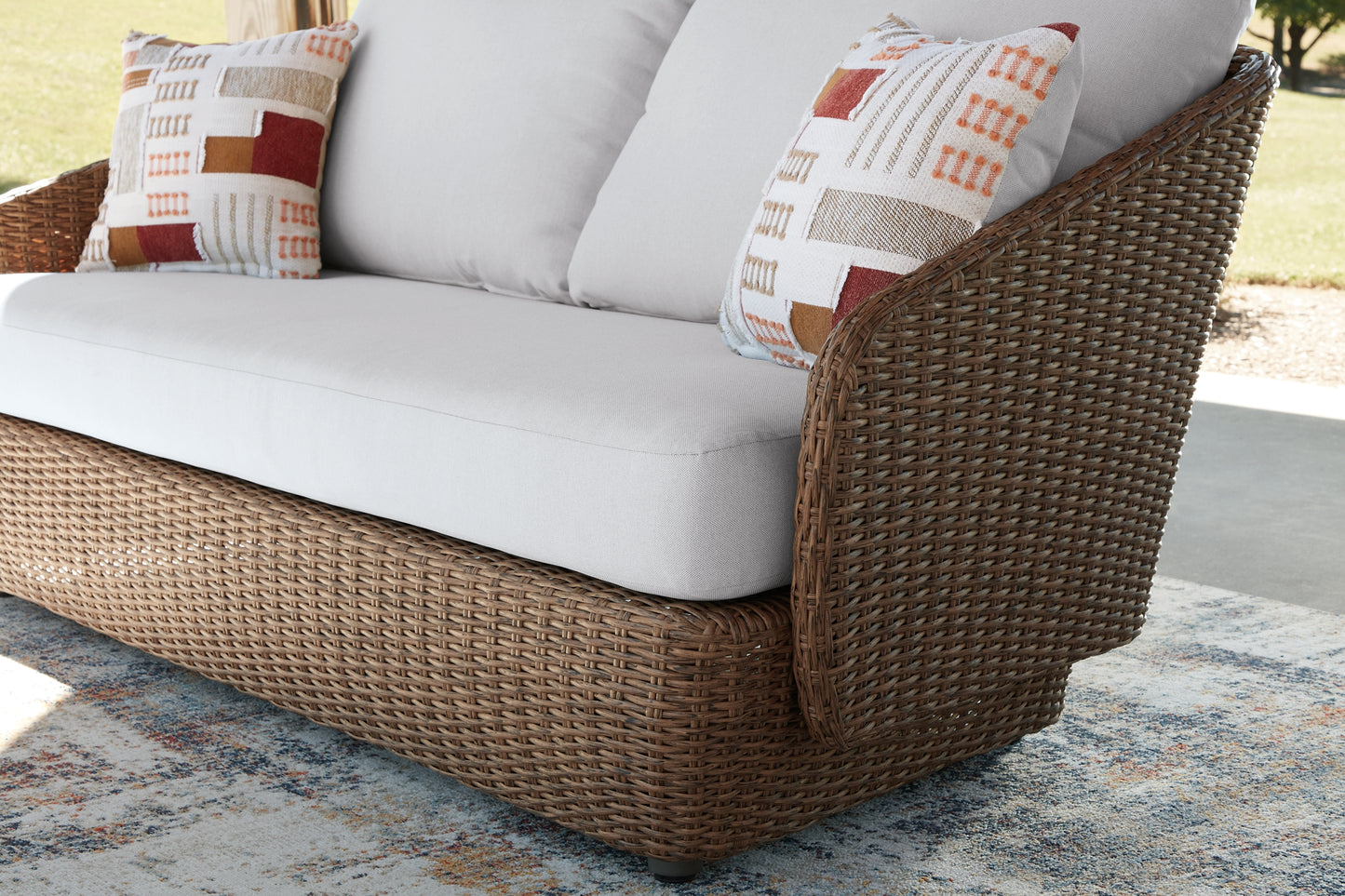 Double Point Love/Swivel Chairs Set (3/CN)